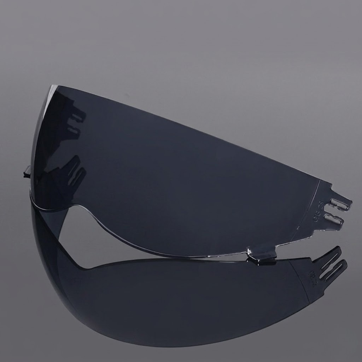 Shark Dark Street Fighter Visor – HD Night Vision & UV Protection