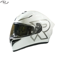 White R Graphic